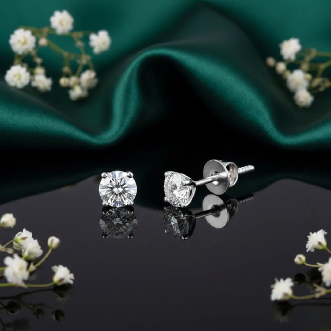 Chic Halo Studs