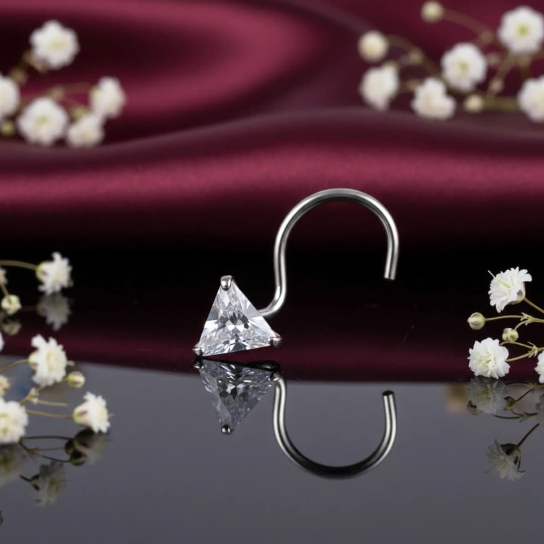 Minimal Triangle Silver Nose Pin