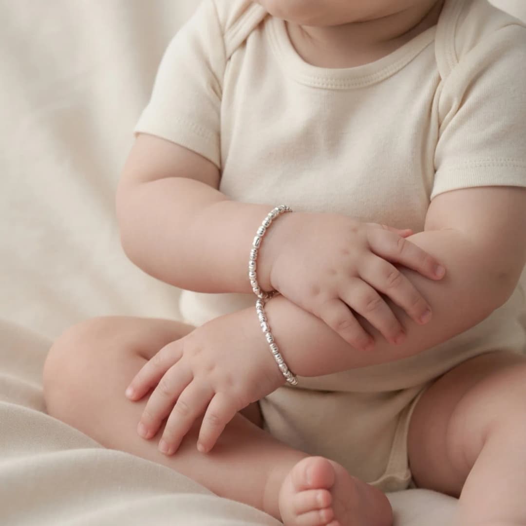 Timeless Silver Twist Link Bracelet
