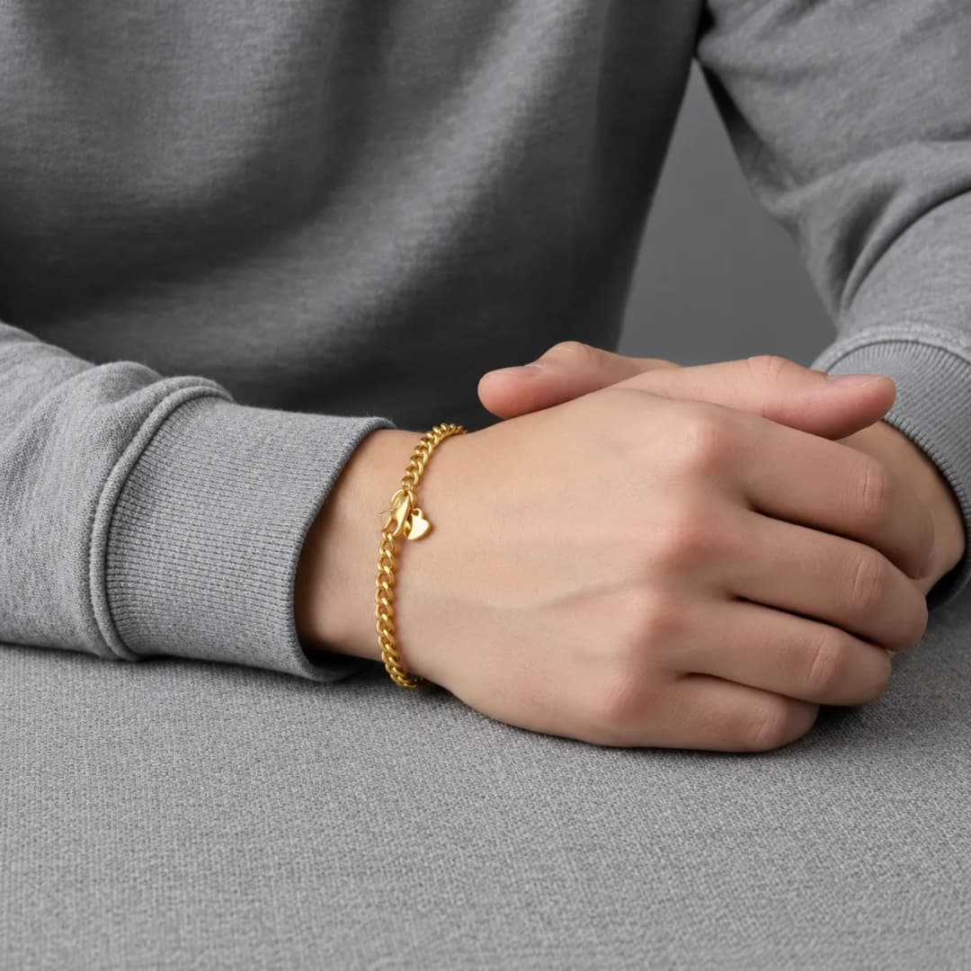 Classic Cuban Link Golden Bracelet